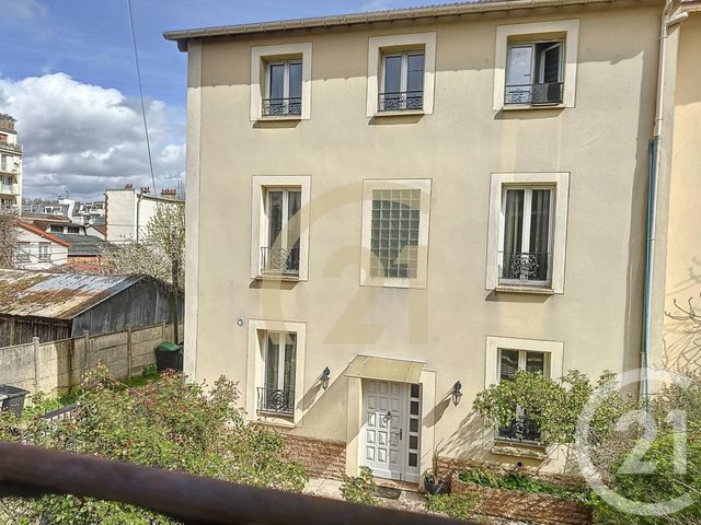 Appartement F2 à vendre - 2 pièces - 25.48 m2 - VILLEJUIF - 94 - ILE-DE-FRANCE - Century 21 K.B. Immobilier