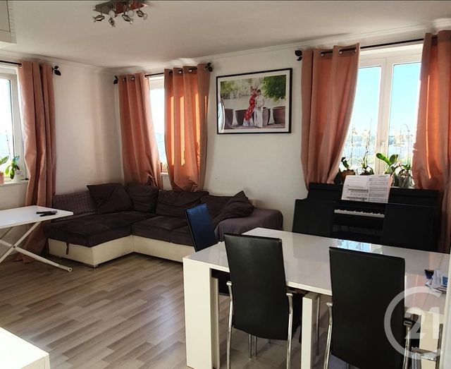 Appartement F4 à vendre - 4 pièces - 82.71 m2 - CHEVILLY LARUE - 94 - ILE-DE-FRANCE - Century 21 K.B. Immobilier